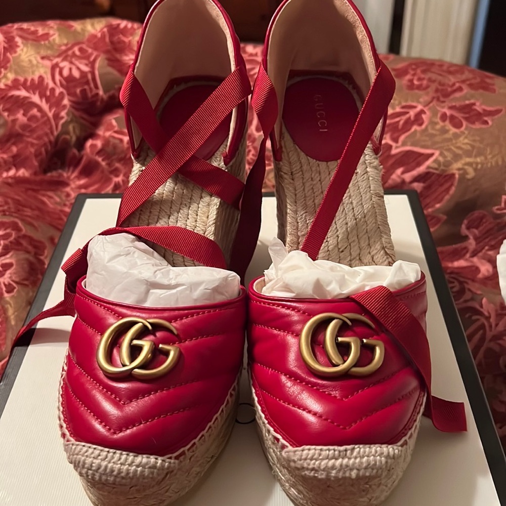 Gucci Marmont Metelasse Leather wedge espadrilles EUR 41 US 10